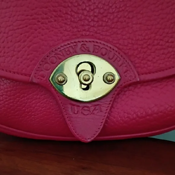 Vintage Dooney & Bourke Red Calvary Bag - Picture 2 of 9
